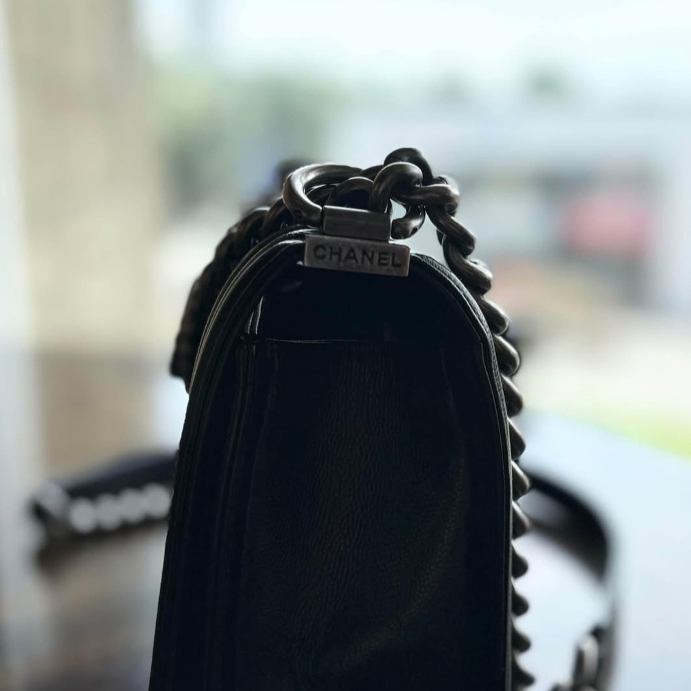 Chanel Black Quilted Leather Bag - Picture 7 of 10